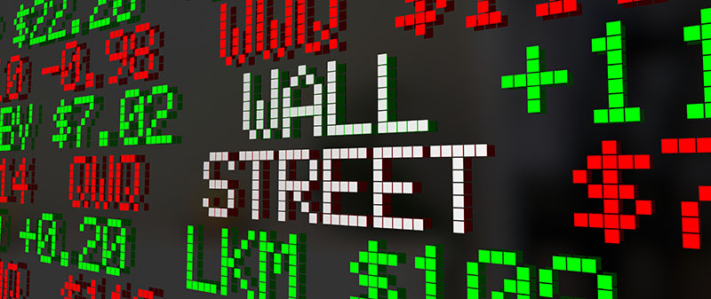 Live Trading Numbers with Wall Street in middle