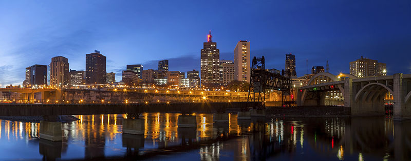 Minneapolis, Minnesota city skyline at dusk